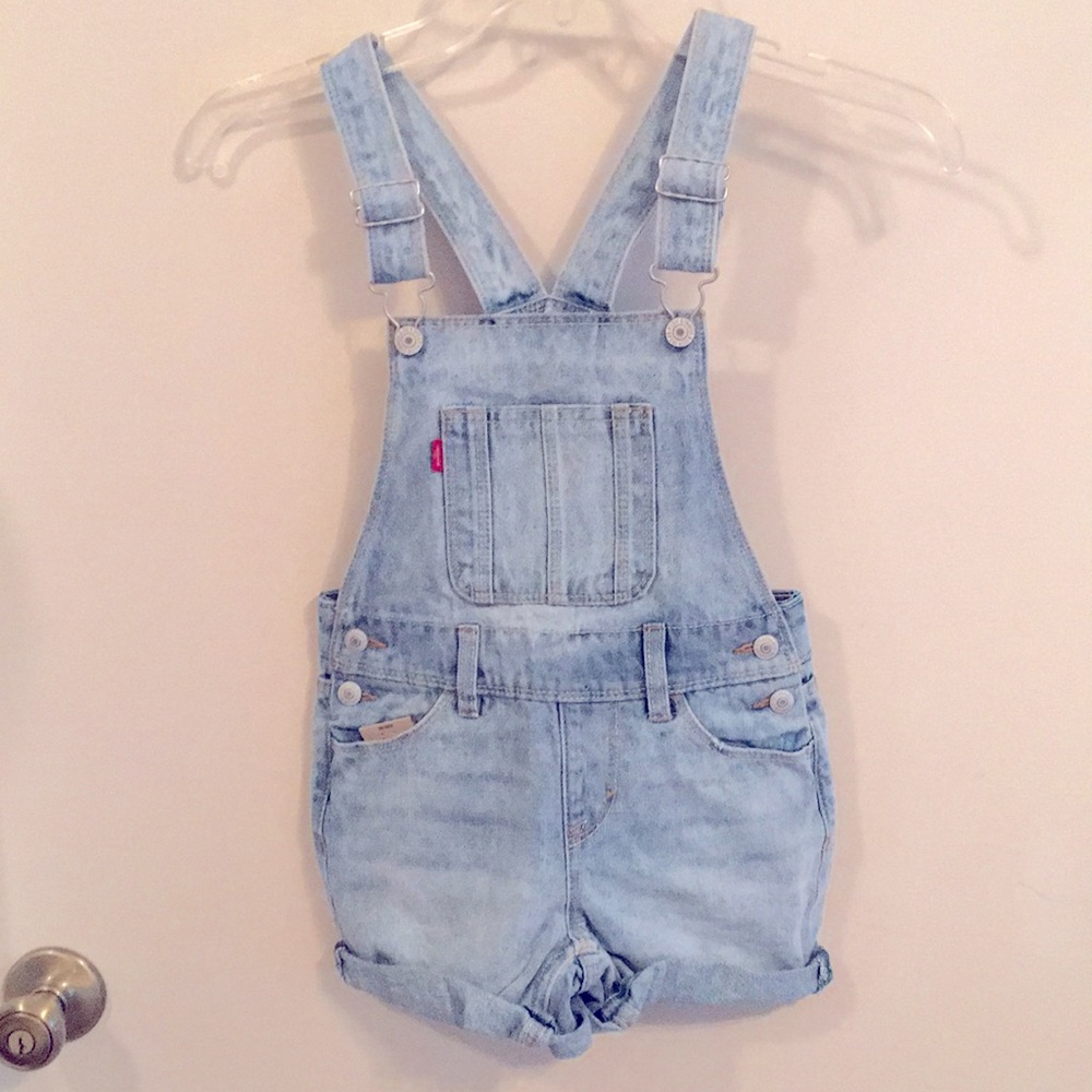 Levi’s Boyfriend Shortall